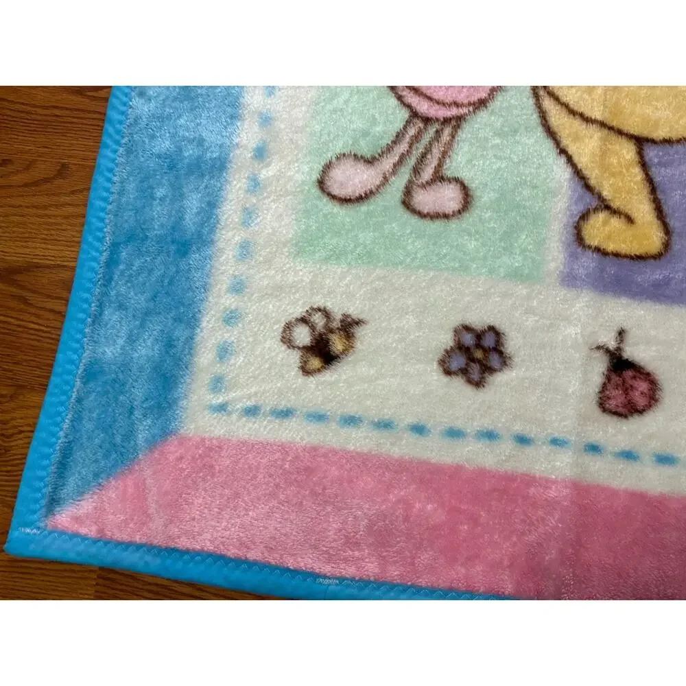Vintage Winnie the Pooh Piglet Baby Blanket Fleece Plush Pastel Bees - READ